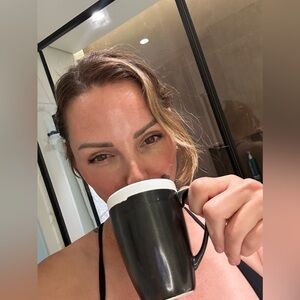 Hi! Follow me & share! I follow & share back!